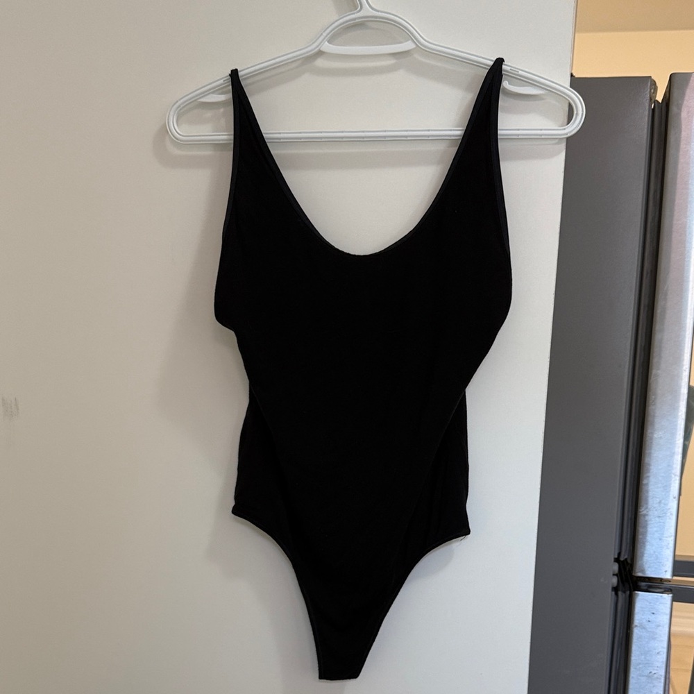 Babaton Sleek Black Bodysuit